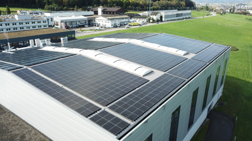 Hochleistung-Photovoltaik-Anlage am Standort Sirnach
